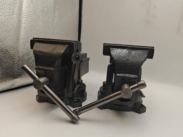 Vise băng ghế dự bị là gì?
