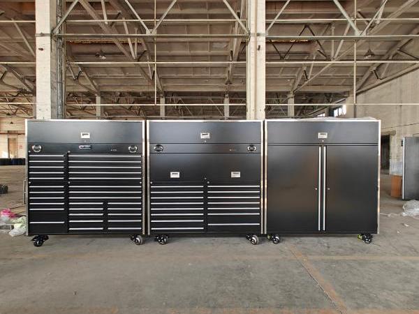 Hệ thống lưu trữ nhà để xe bằng thép nặng