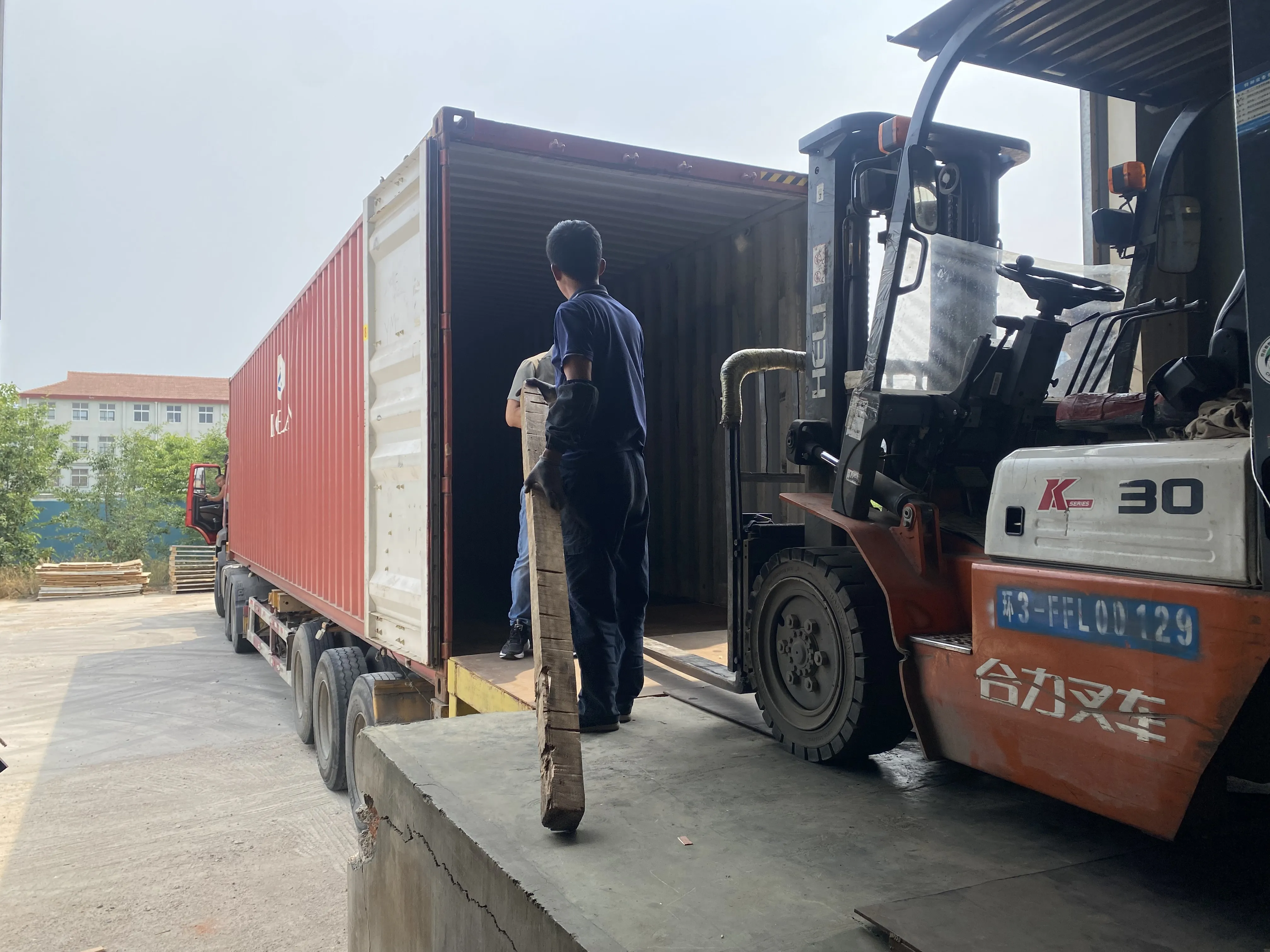 Cách đóng gói tủ công cụ？
