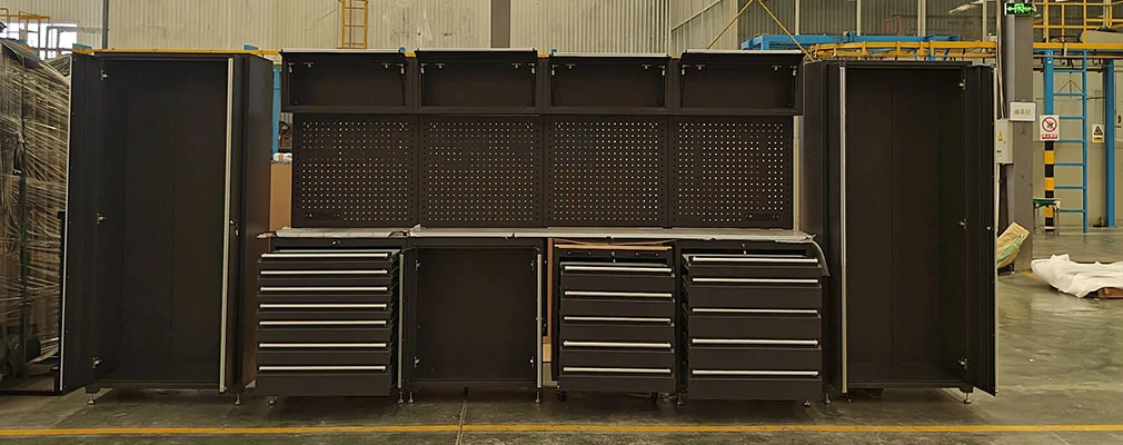 Custom Garage Cabinets